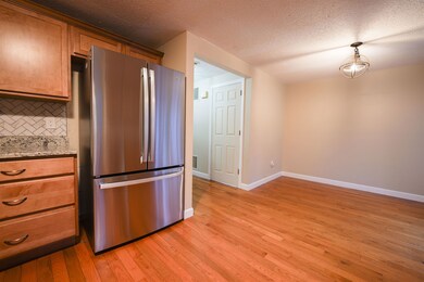 56 Lochmere Ln unit U398, Nashua, NH 03063 - photo 7