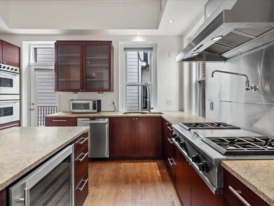 332 K St unit 2, Boston, MA 02127 - photo 4