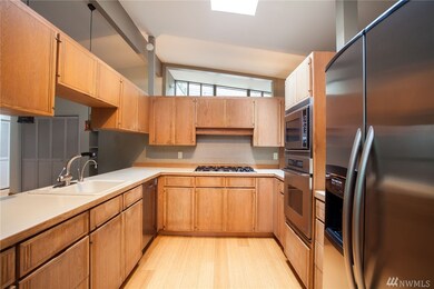 4326 90th Ave SE, Mercer Island, WA 98040 - photo 7