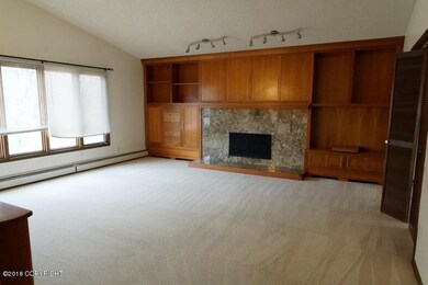 3-Living Room