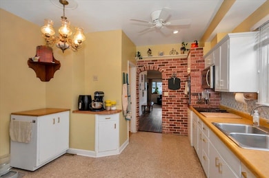 2608 E 4th St, Superior, WI 54880 - photo 7