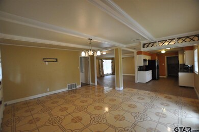 3216 3216 Teakwood, Tyler, TX 75701 - photo 4