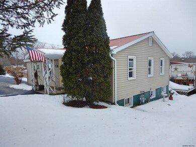 181 New Turnpike Rd, Troy, NY 12182 - photo 2