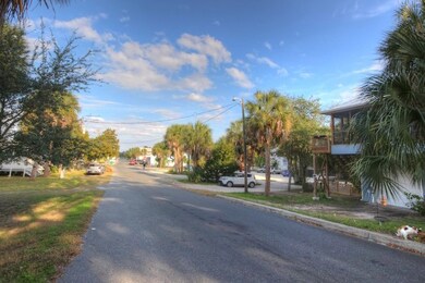3rd Street to the East