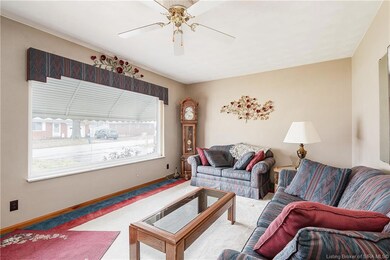 2001 Mary Lee Dr, New Albany, IN 47150 - photo 7