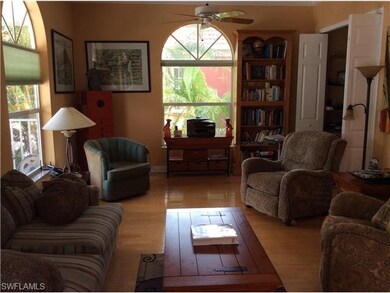 MAIN LEVEL DEN AREA