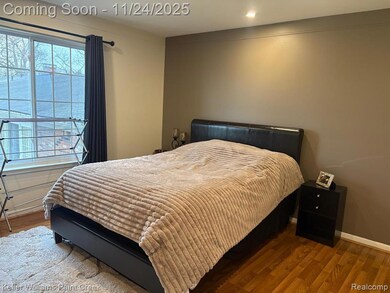 433 Fox Hills Dr S unit 5, Bloomfield Hills, MI 48304 - photo 4