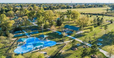 17815 Pemswood Dr, Hockley, TX 77447 - photo 3