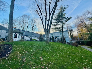 103 Glen Keith Rd unit 103U, Glen Cove, NY 11542 - photo 3