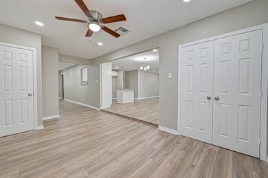 6302 French Chateau Dr, Houston, TX 77088 - photo 7