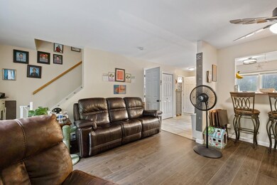 10 Flanders St, Enfield, NH 03748 - photo 4