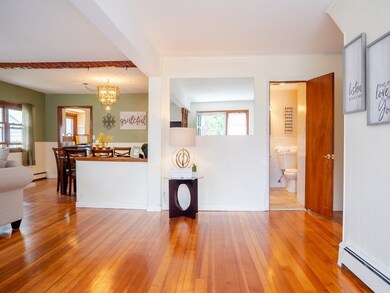 1002 Amostown Rd, West Springfield, MA 01089 - photo 7