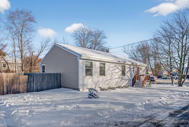 1038 Ocean Ave, Portland, ME 04103 - photo 3