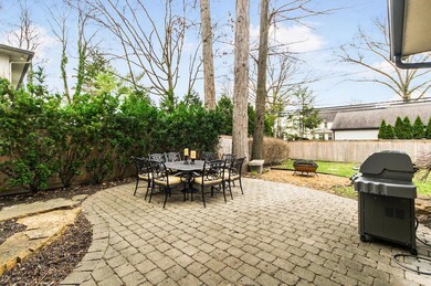2317 Dorset Patio