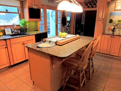 Kitchen has Center Island