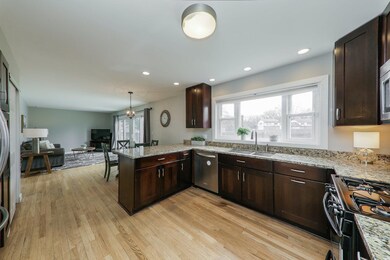 4345 Hoover St, Rolling Meadows, IL 60008 - photo 5