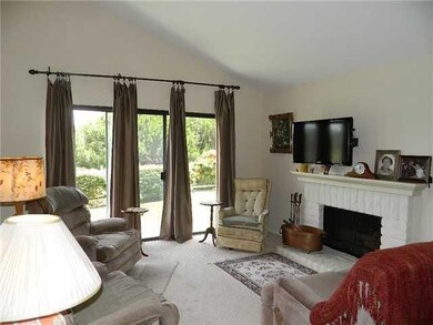 4726 Birchwood Cir, Carlsbad, CA 92008 - photo 2