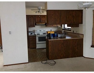 116 W 26th Cir, Fayetteville, AR 72701 - photo 2