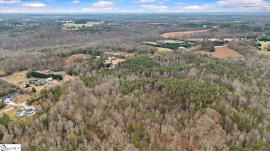 2016 S Carolina 417, Woodruff, SC 29644 - photo 5