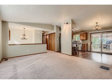 Living Room/Dining Room