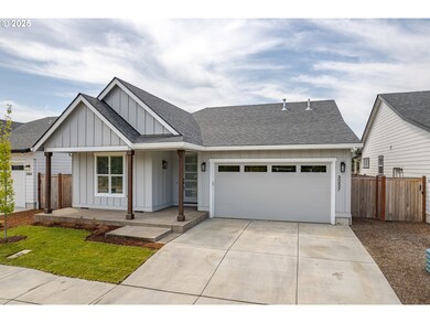 3237 Wildflower Dr, Springfield, OR 97478 - photo 2