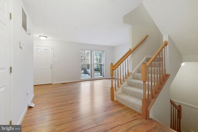 9543 Oakhurst Dr, Columbia, MD 21046 - photo 7