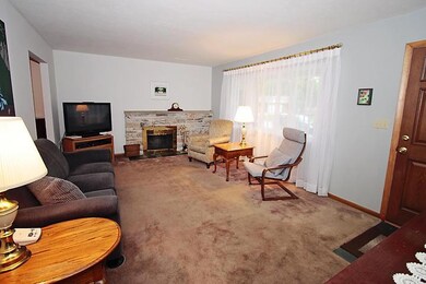 3603 GRAFTON LR