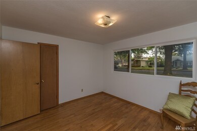 1211 Front St, Lynden, WA 98264 - photo 6