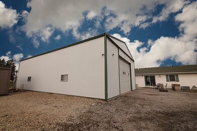 8925 E 1210th Rd, Effingham, IL 62401 - photo 6