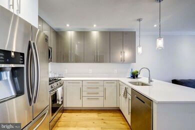 530 Irving St NW unit 2, Washington, DC 20010 - photo 4