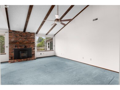 1358 E Fourth Ave, Sutherlin, OR 97479 - photo 6