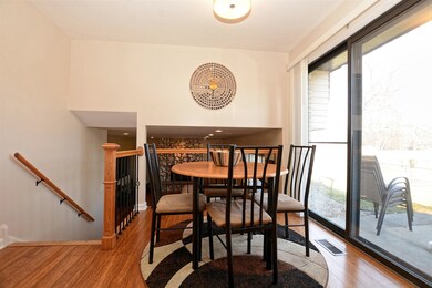 925 Academy Ave, Matteson, IL 60443 - photo 4