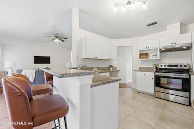 1626 Sandy Hollow Loop, Middleburg, FL 32068 - photo 6