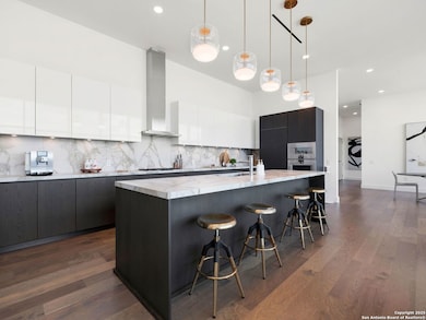 123 Lexington Ave unit 1806, San Antonio, TX 78205 - photo 7