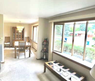 DINNING ROOM