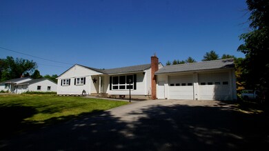 613 Maple St, Hopkinton, NH 03229 - photo 2