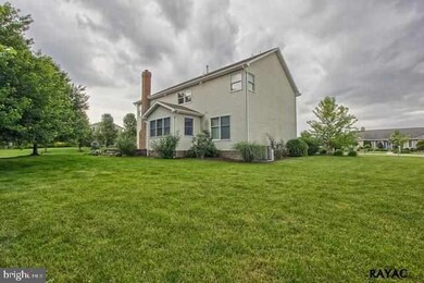 117 Wheaton Dr unit 119, Littlestown, PA 17340 - photo 3