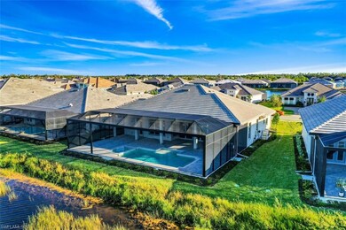 14310 Laguna Springs Ln, Naples, FL 34114 - photo 3