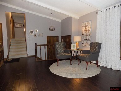 530 Kings Rd, Fairmont, MN 56031 - photo 2