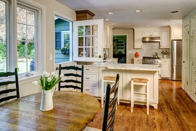 3868 W Mercer Way, Mercer Island, WA 98040 - photo 5