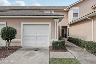 877 Southern Creek Dr, Saint Johns, FL 32259 - photo 2