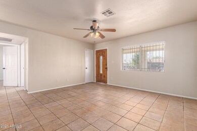 4502 W Palm Ln, Phoenix, AZ 85035 - photo 7