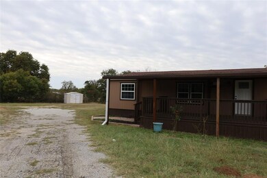 1012 Mustang Ct, Springtown, TX 76082 - photo 3
