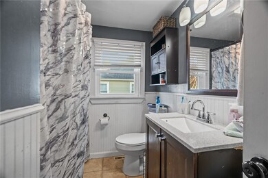 46 Morgan Ave, North Providence, RI 02911 - photo 5