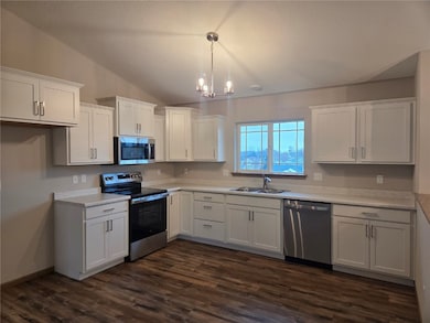 1824 Holly Meadow Ave SW, Cedar Rapids, IA 69812 - photo 2