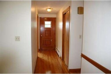 571 Parker St, Springfield, MA 01129 - photo 3
