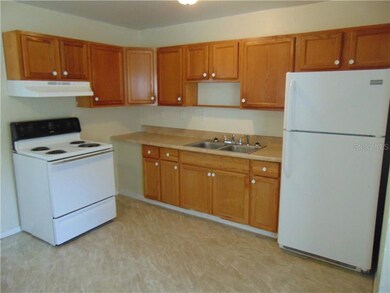 811 Washington Ave, Cocoa, FL 32922 - photo 4