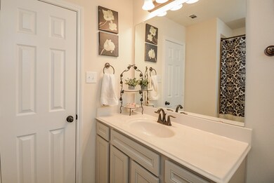 11342 Creekway Bend Dr, Humble, TX 77396 - photo 7