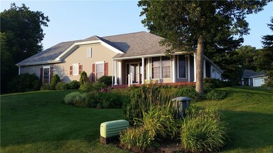 10 Cambridge Cir, Smithfield, RI 02917 - photo 3