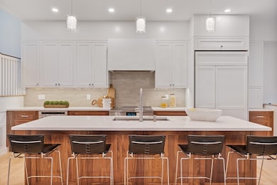 65 Francis St unit 65, Brookline, MA 02446 - photo 5